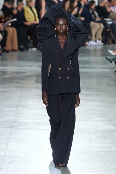 Look 2